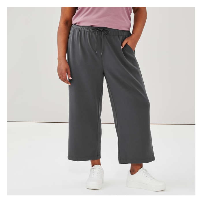 Women+ Active Sandwash Crop Pant